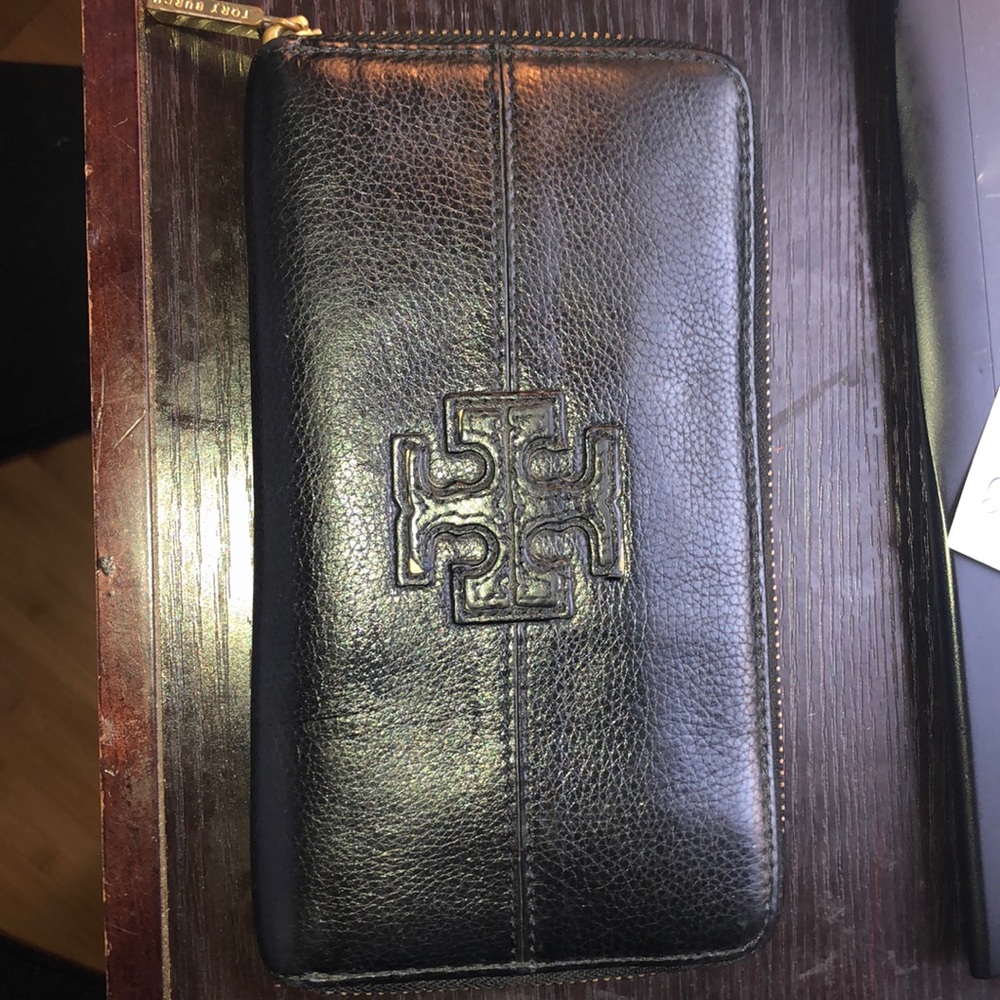 Tory Burch Wallet